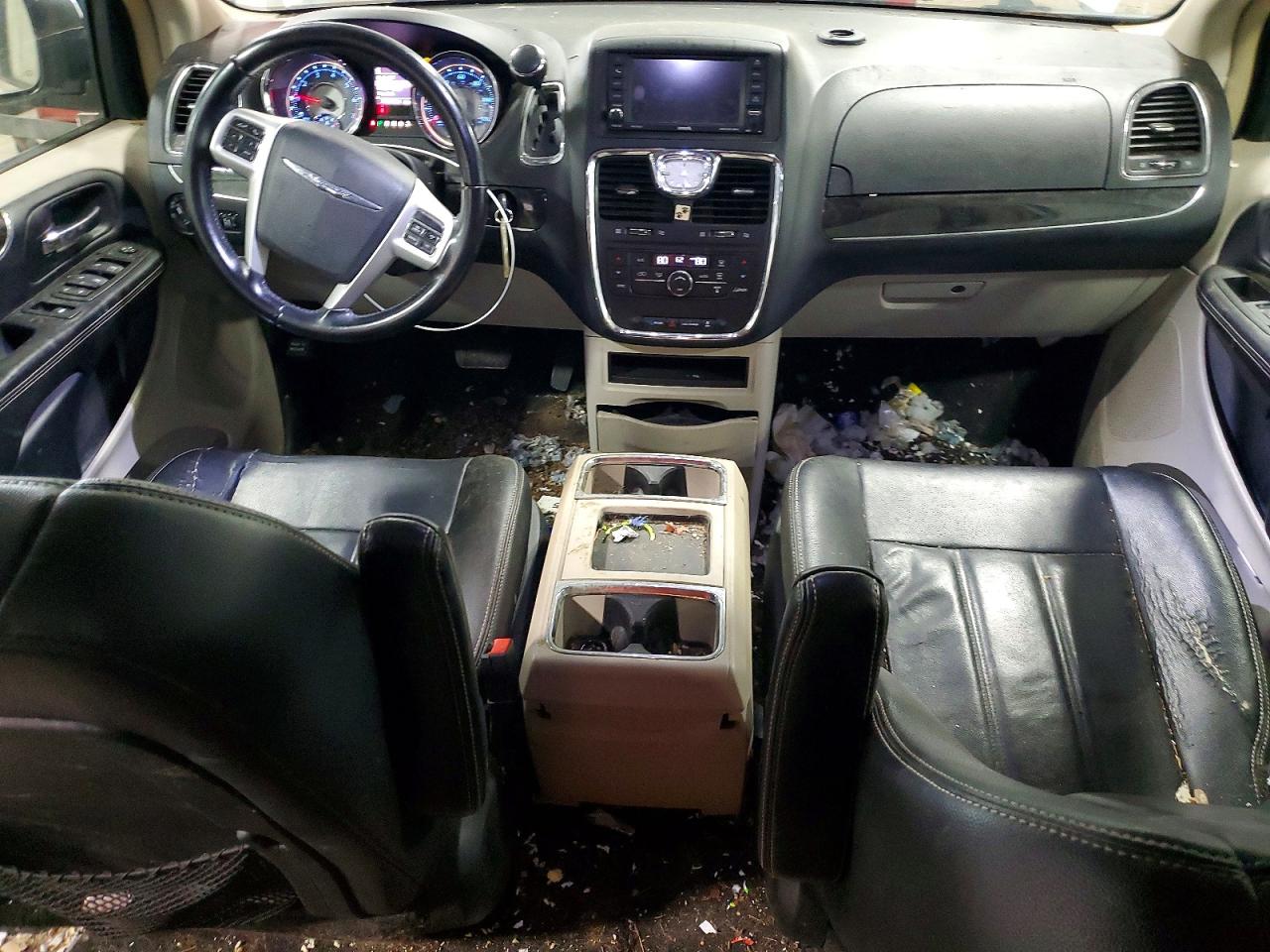2014 CHRYSLER MINIVAN