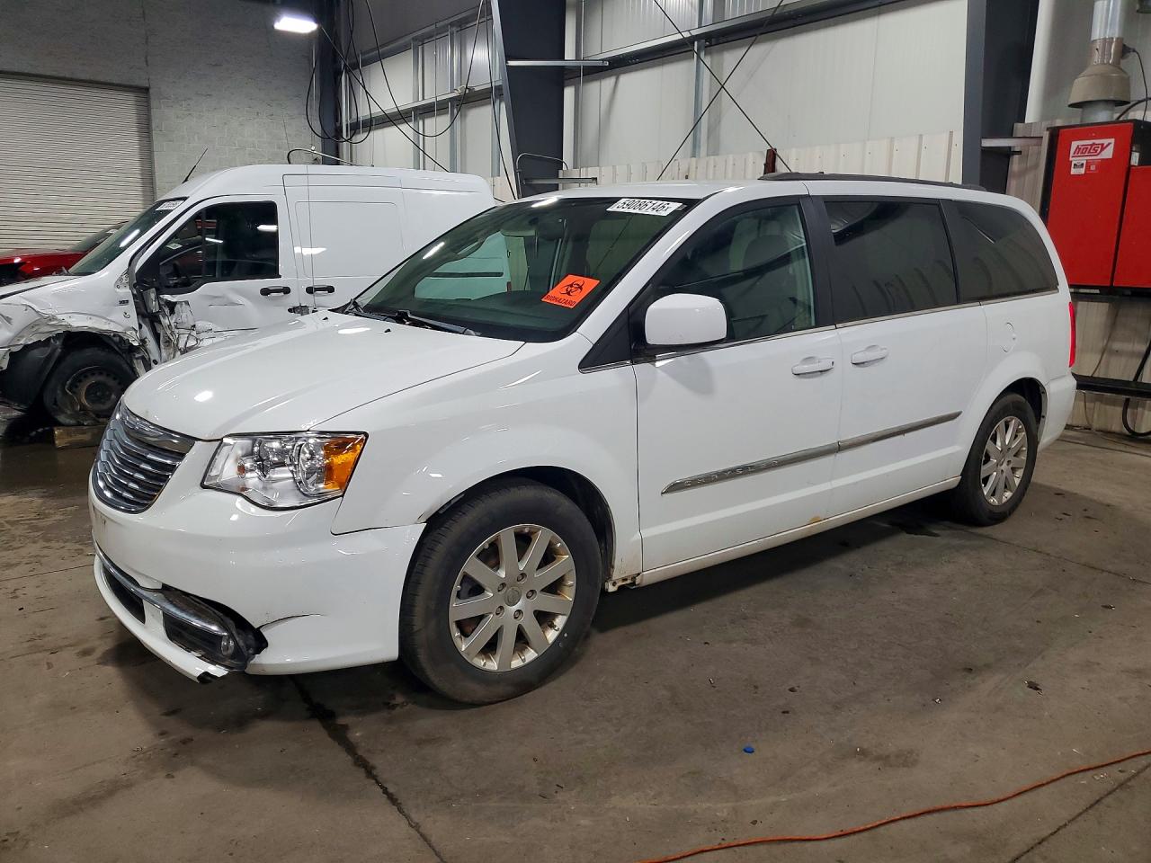 2014 CHRYSLER MINIVAN