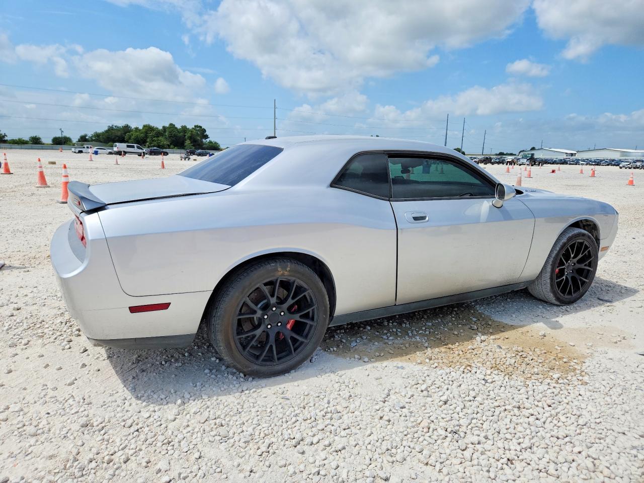 2010 DODGE CHALLENGER