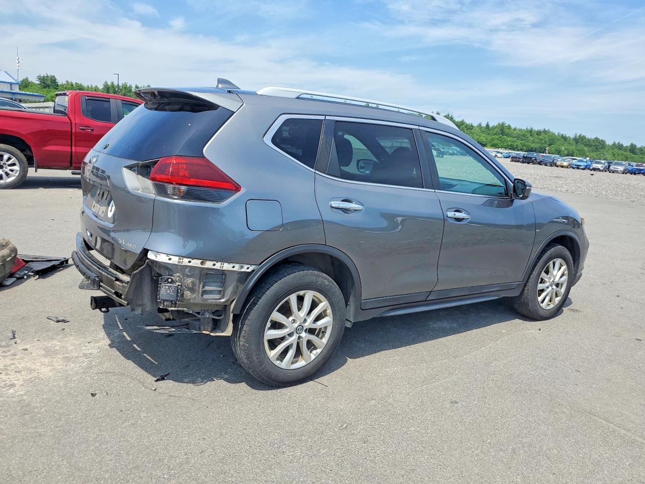 2018 NISSAN ROGUE