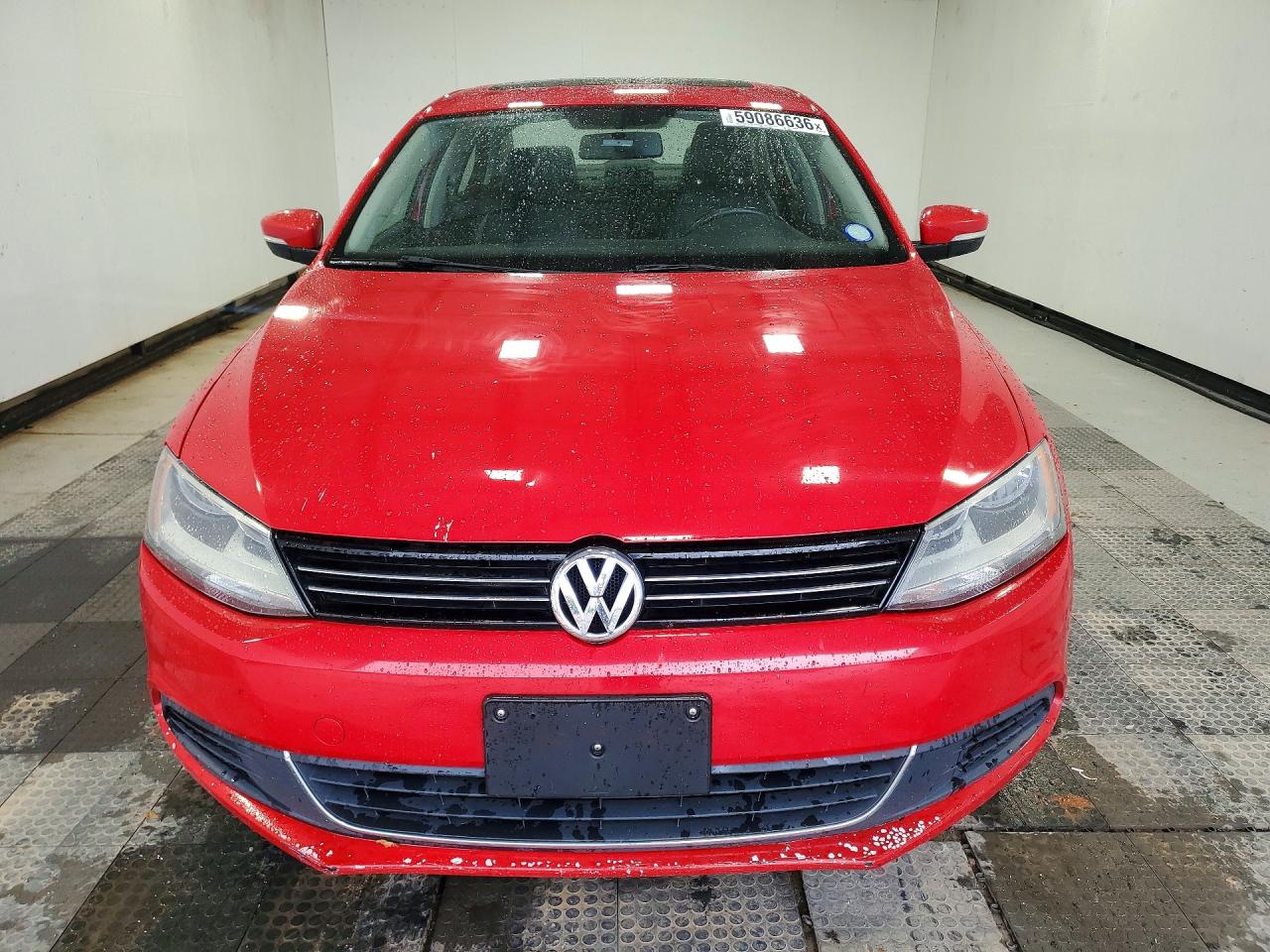 2013 VOLKSWAGEN JETTA