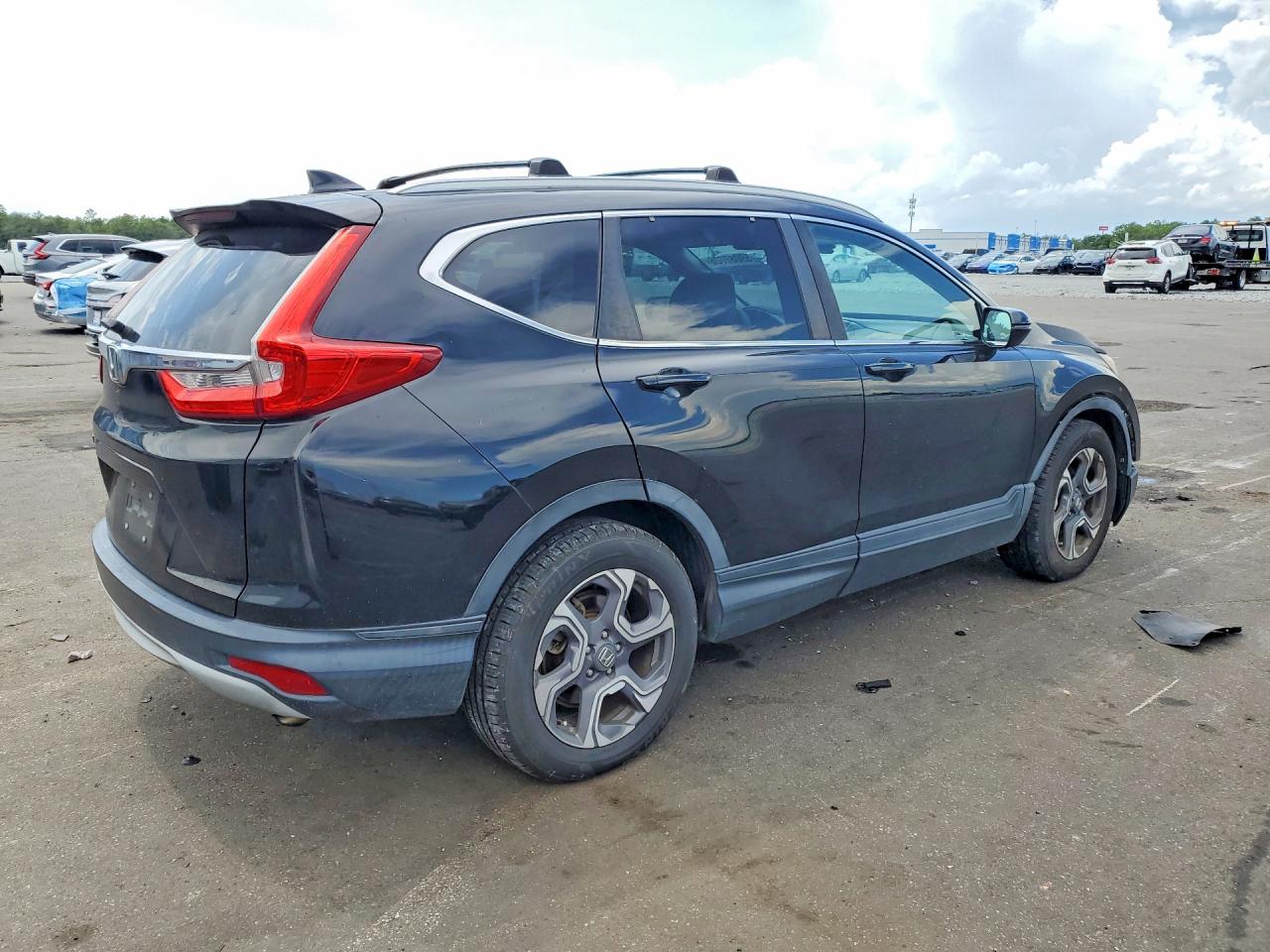 2017 HONDA CRV