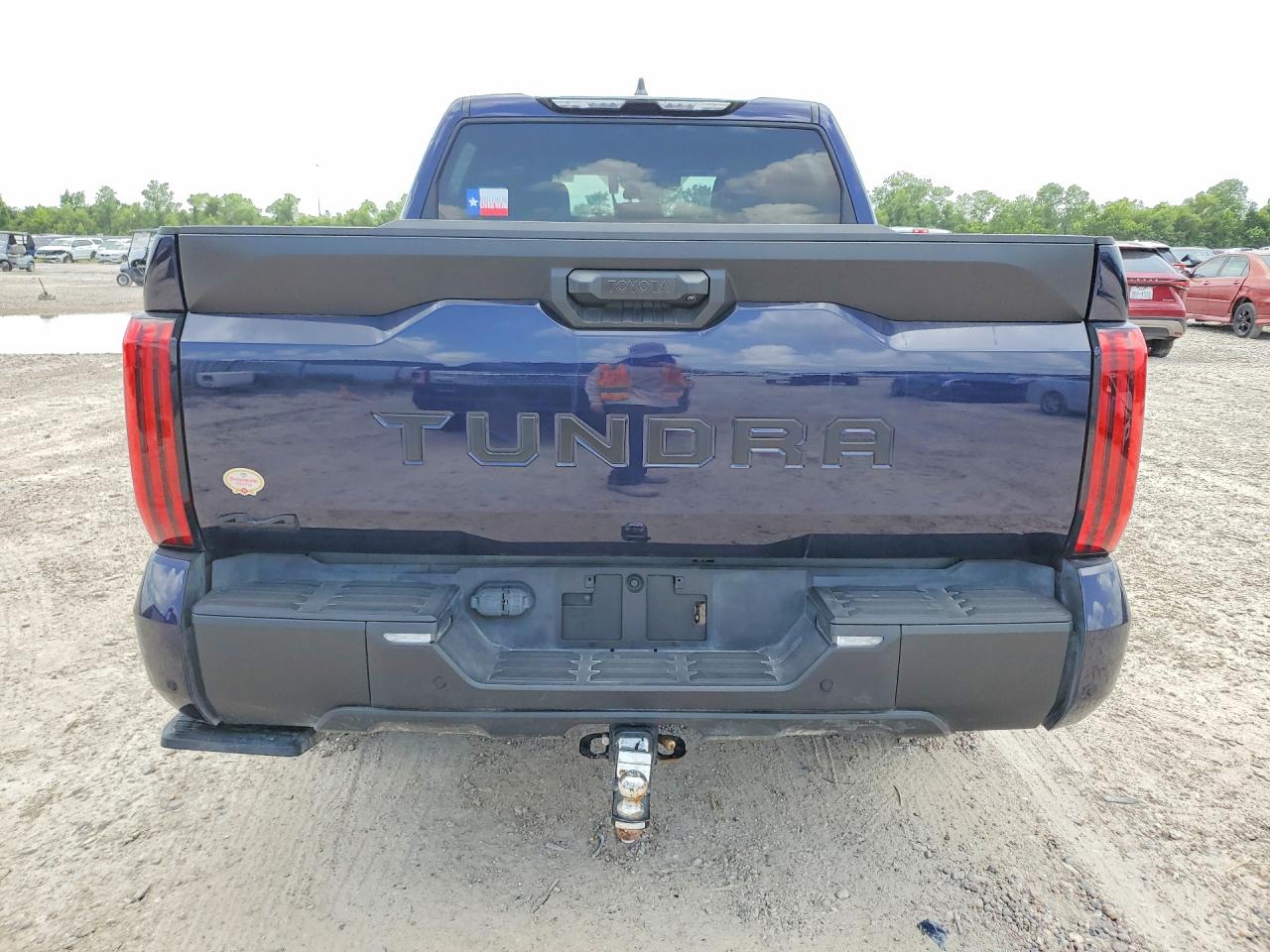 2025 TOYOTA TUNDRA
