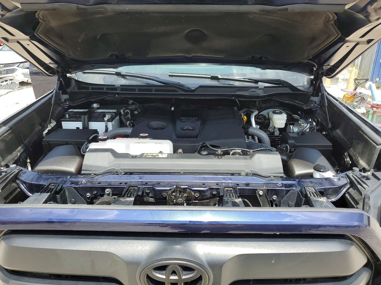 2025 TOYOTA TUNDRA