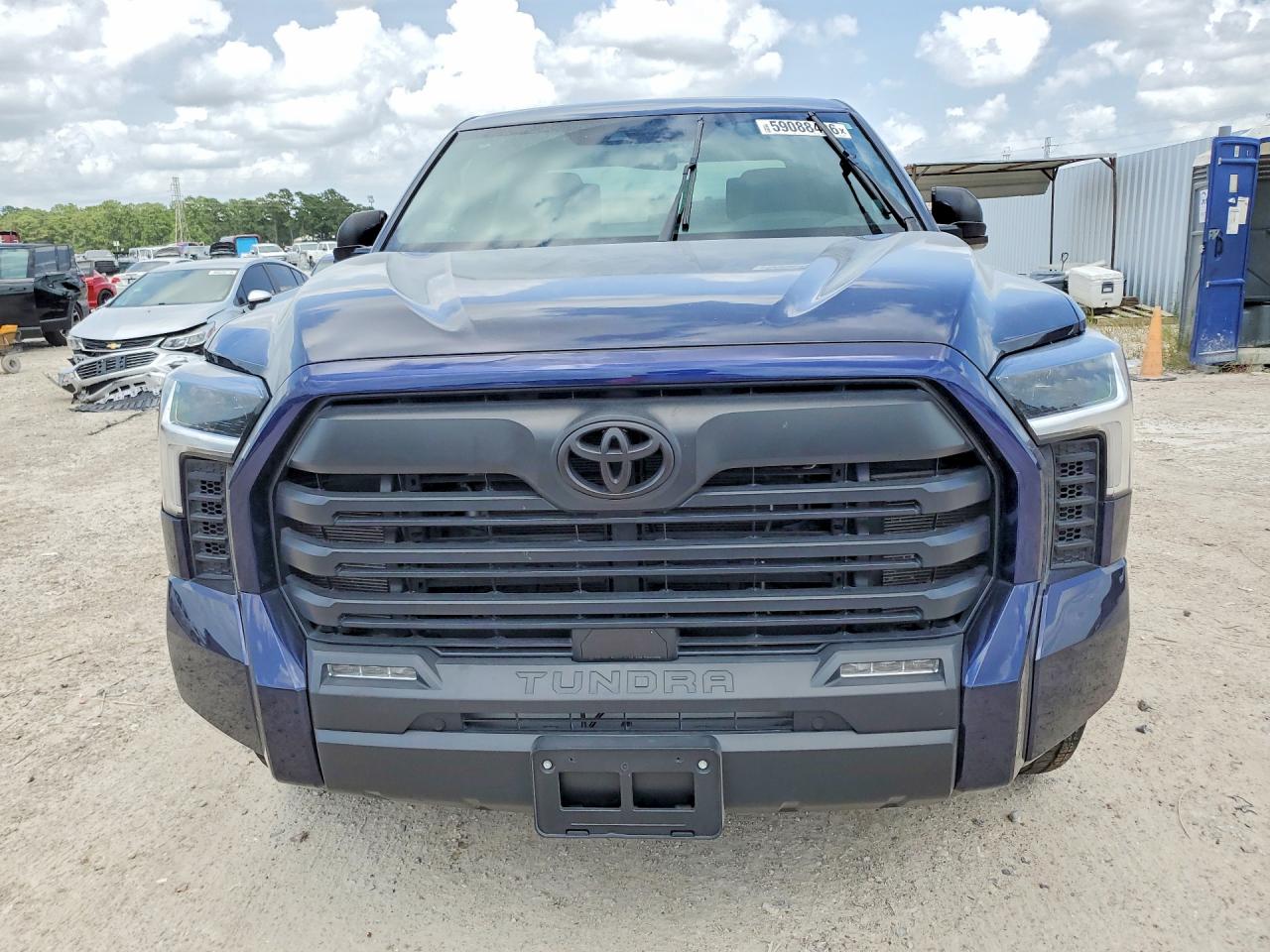 2025 TOYOTA TUNDRA