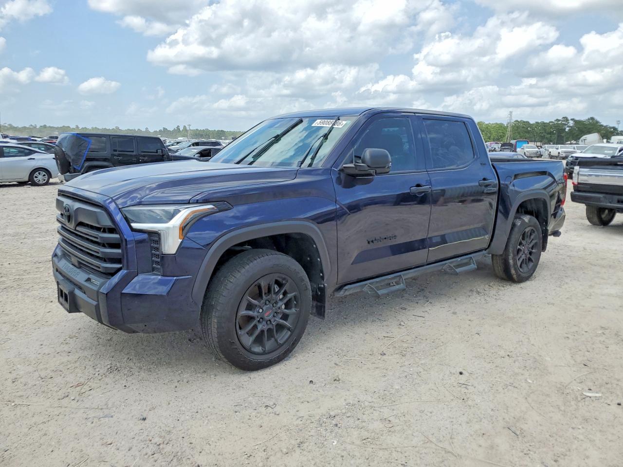 2025 TOYOTA TUNDRA