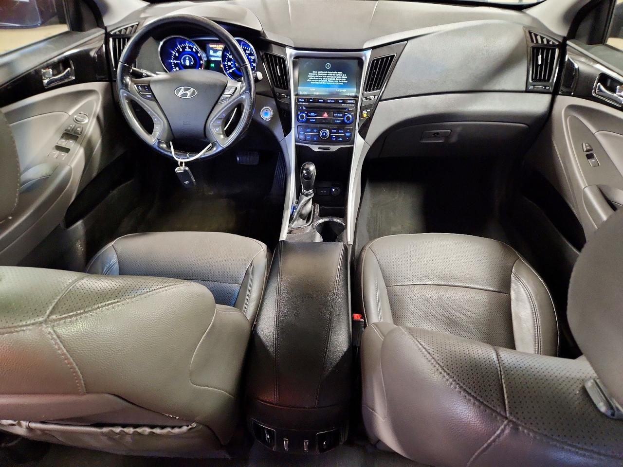 2014 HYUNDAI SONATA