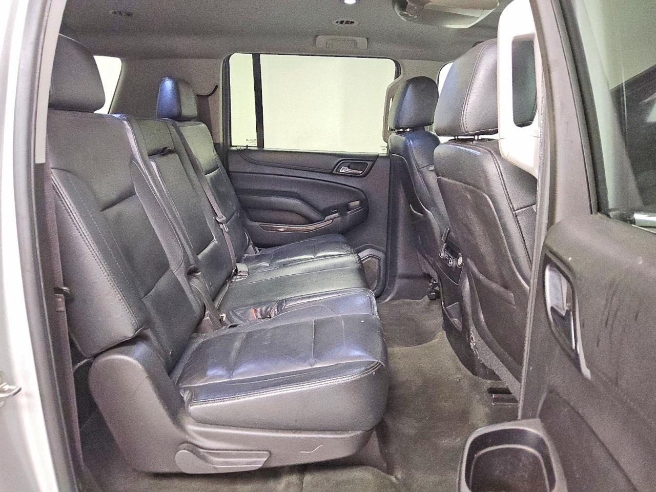 2015 CHEVROLET SUBURBAN