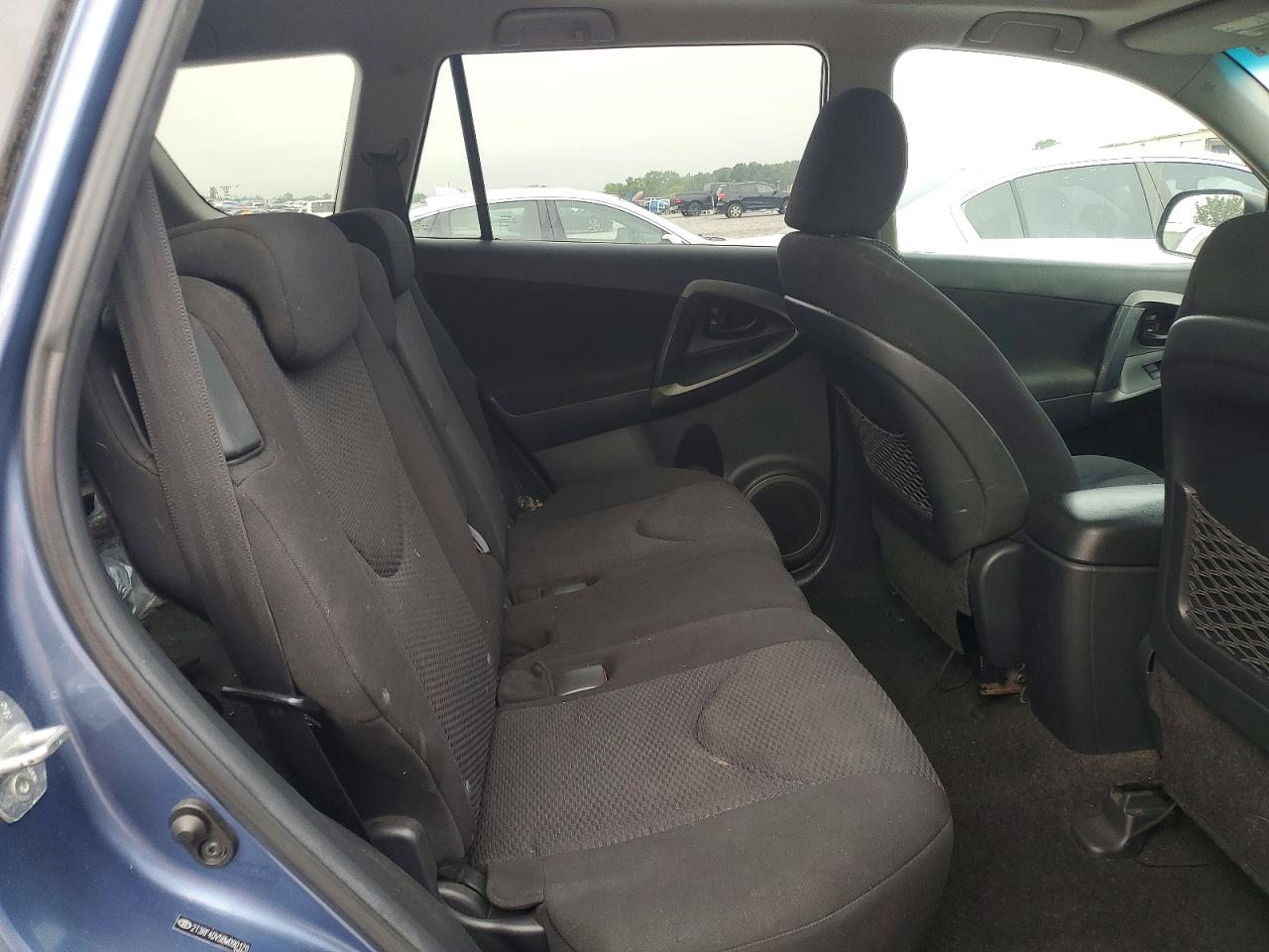 2011 TOYOTA RAV4