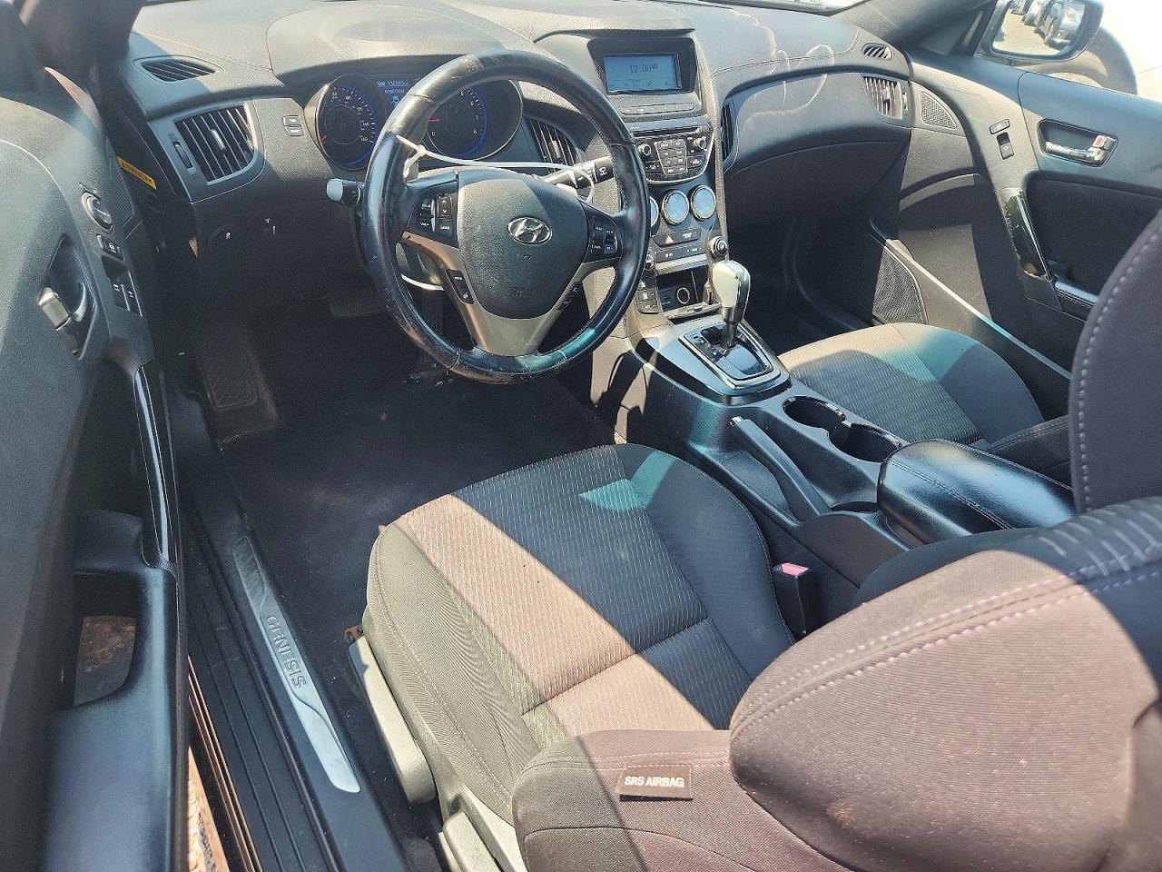 2013 HYUNDAI GENESIS