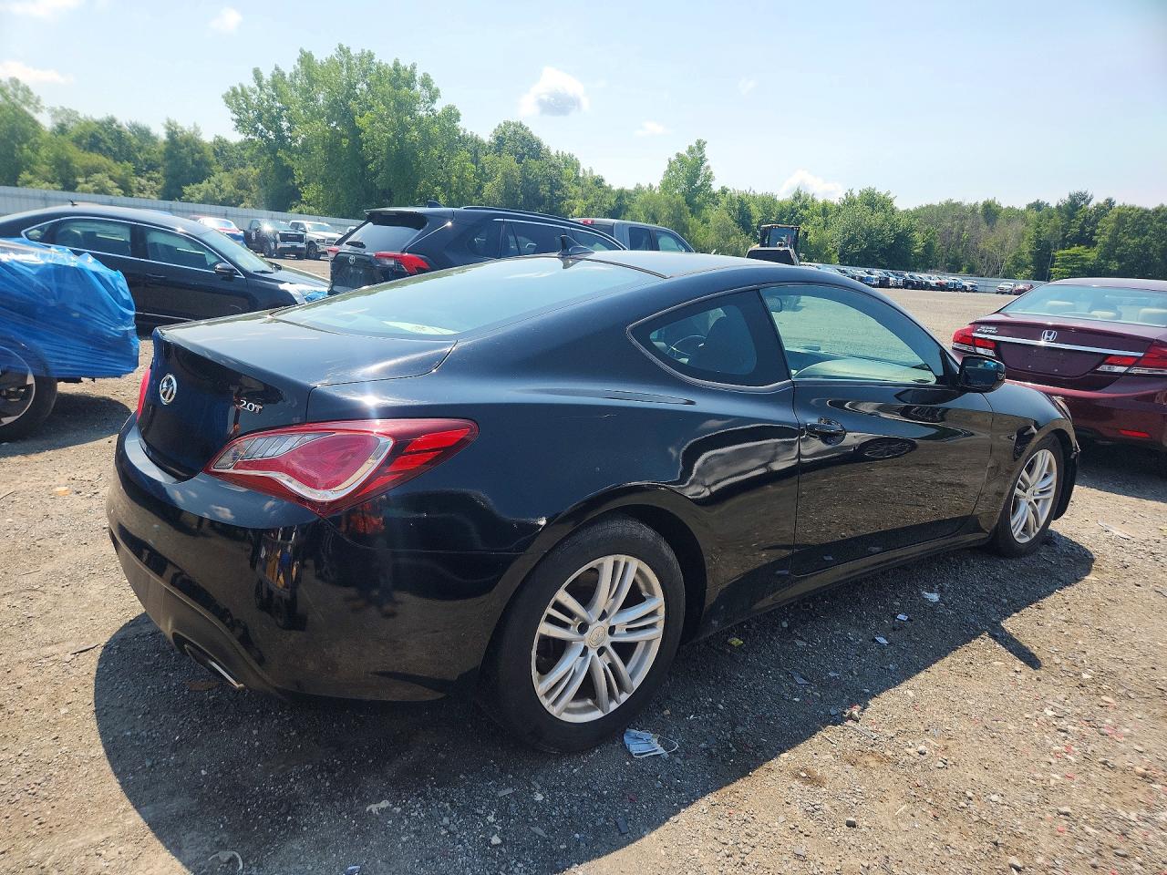 2013 HYUNDAI GENESIS