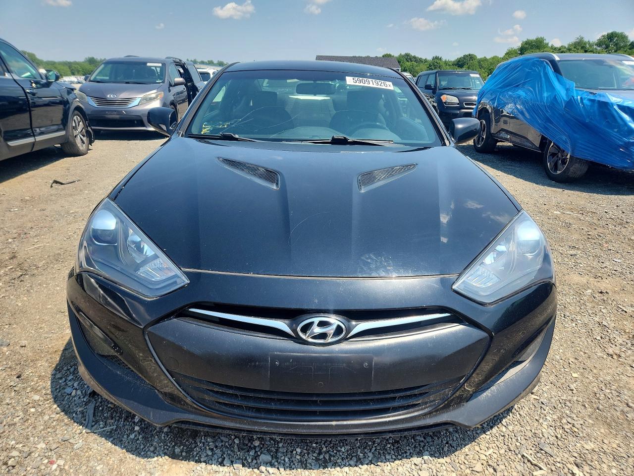 2013 HYUNDAI GENESIS