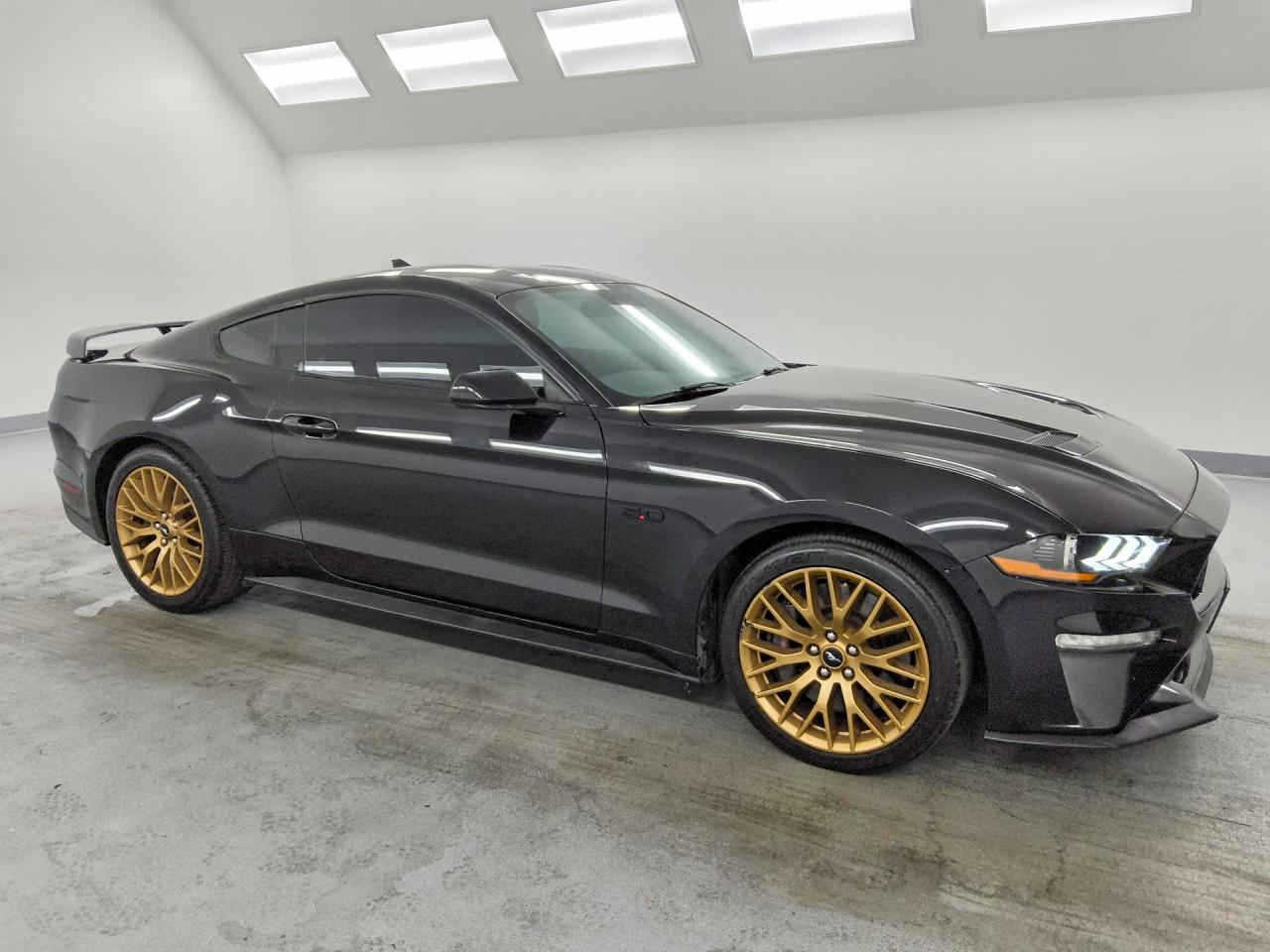 2021 FORD MUSTANG