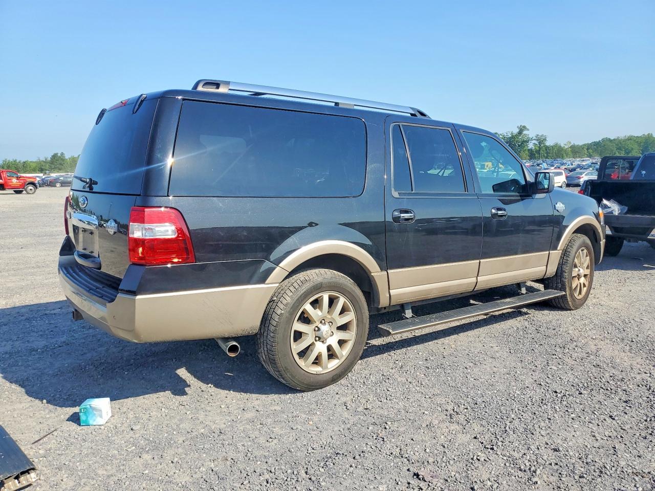 2013 FORD EXPEDITION