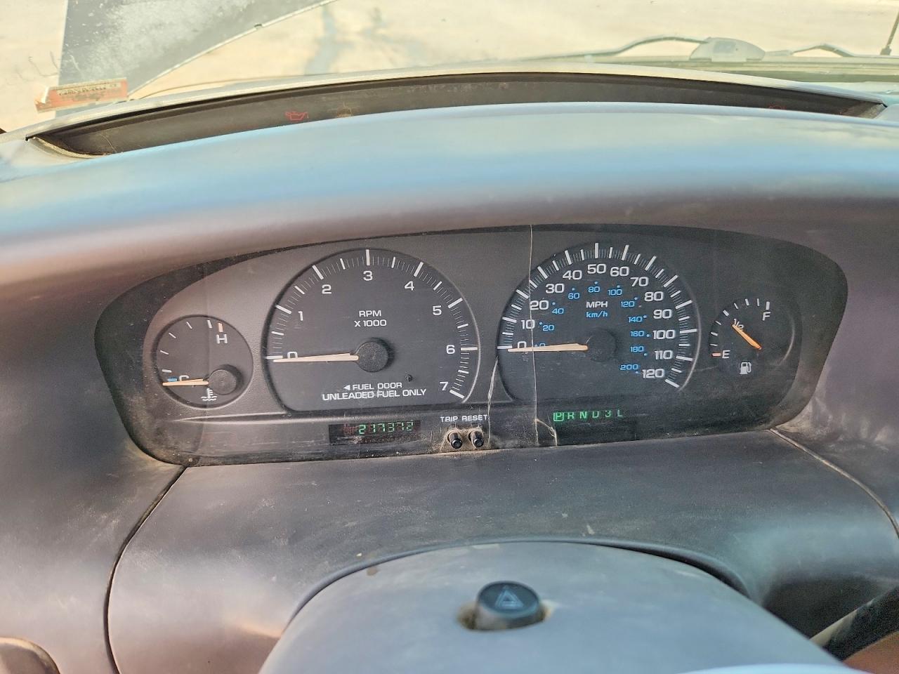 2000 CHRYSLER MINIVAN