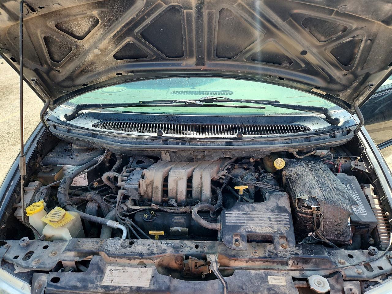 2000 CHRYSLER MINIVAN