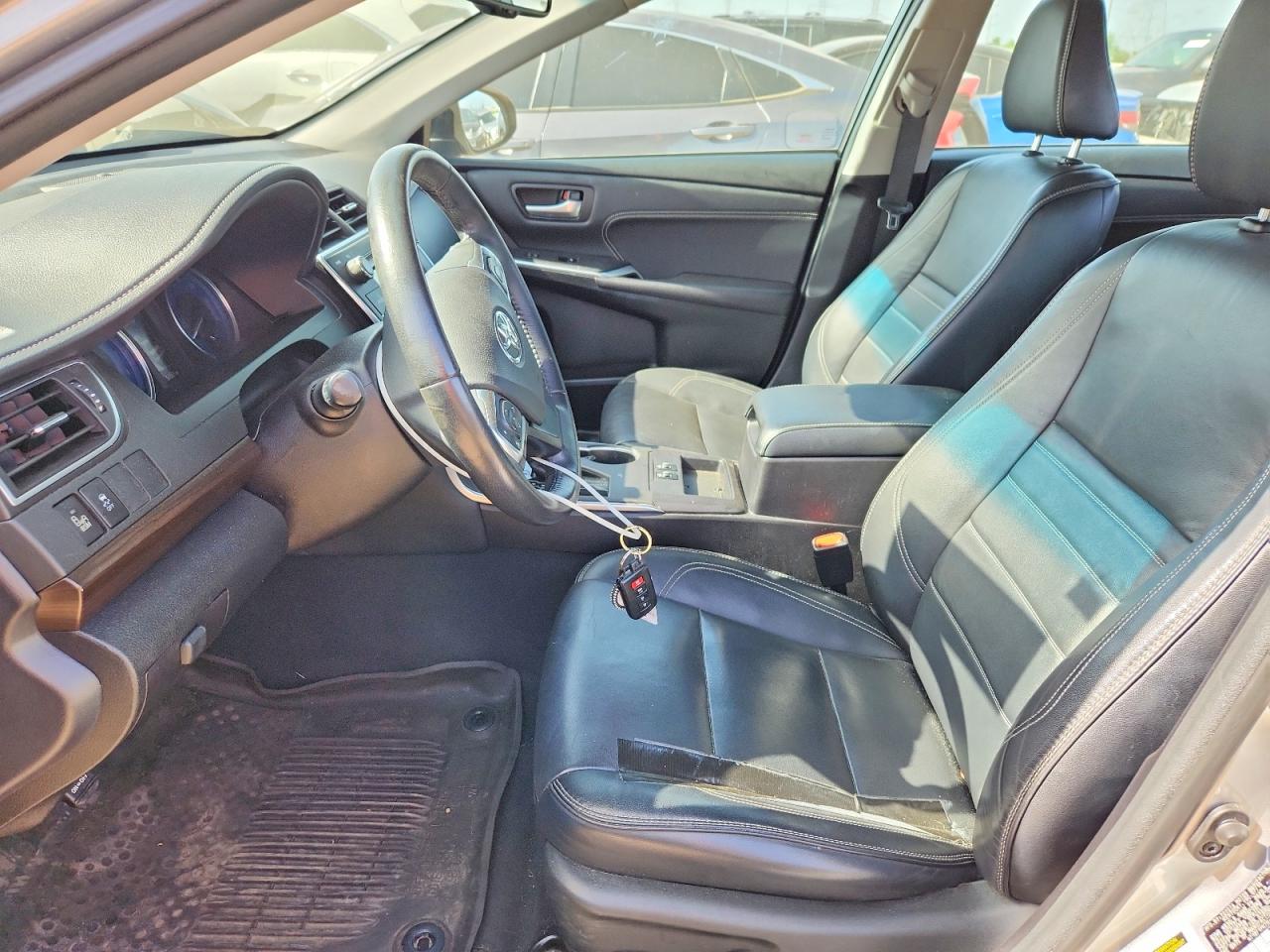 2017 TOYOTA CAMRY