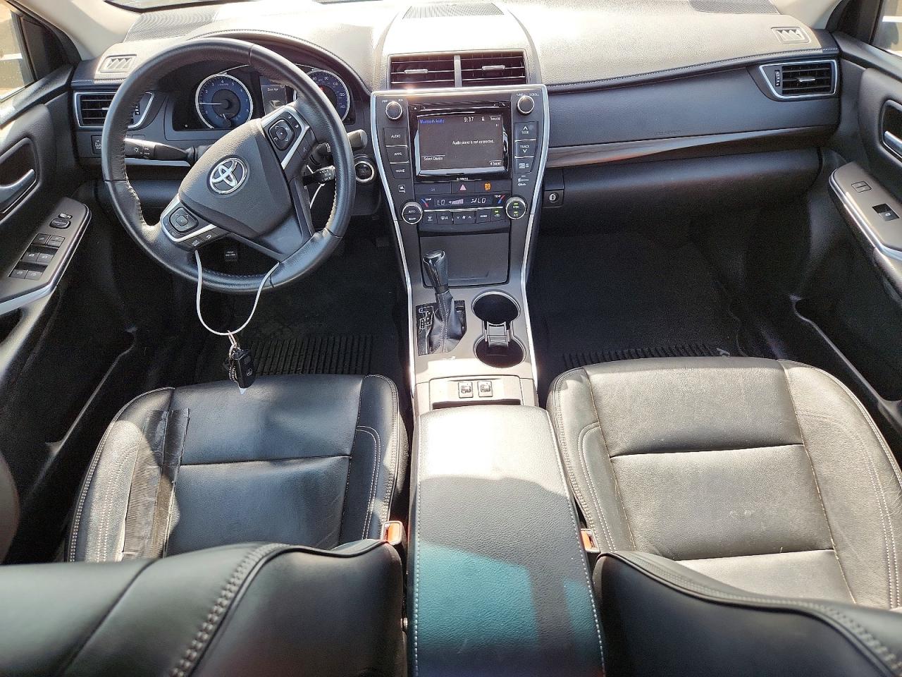 2017 TOYOTA CAMRY
