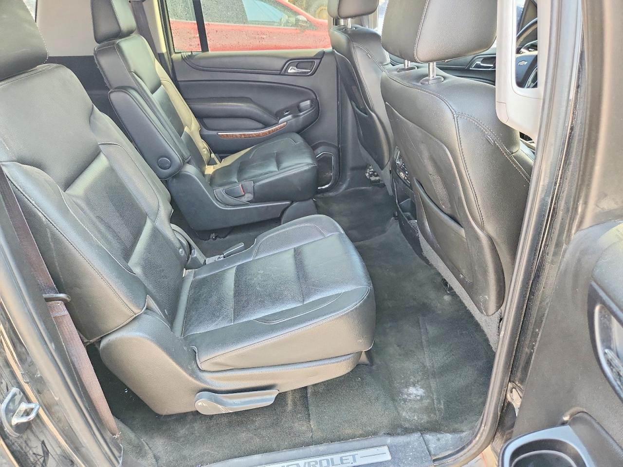 2015 CHEVROLET SUBURBAN