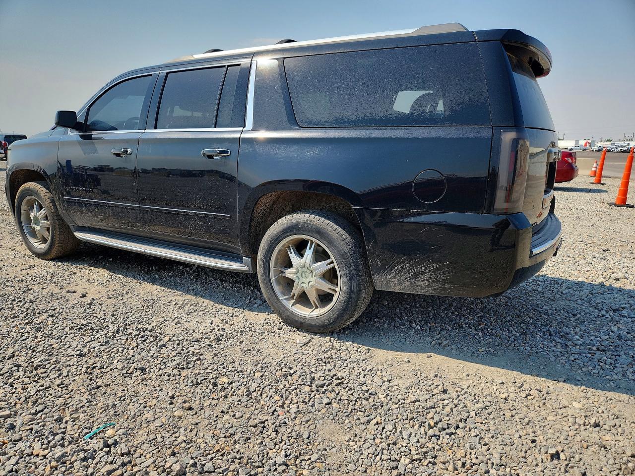 2015 CHEVROLET SUBURBAN