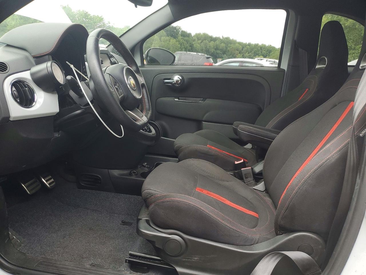 2017 FIAT 500
