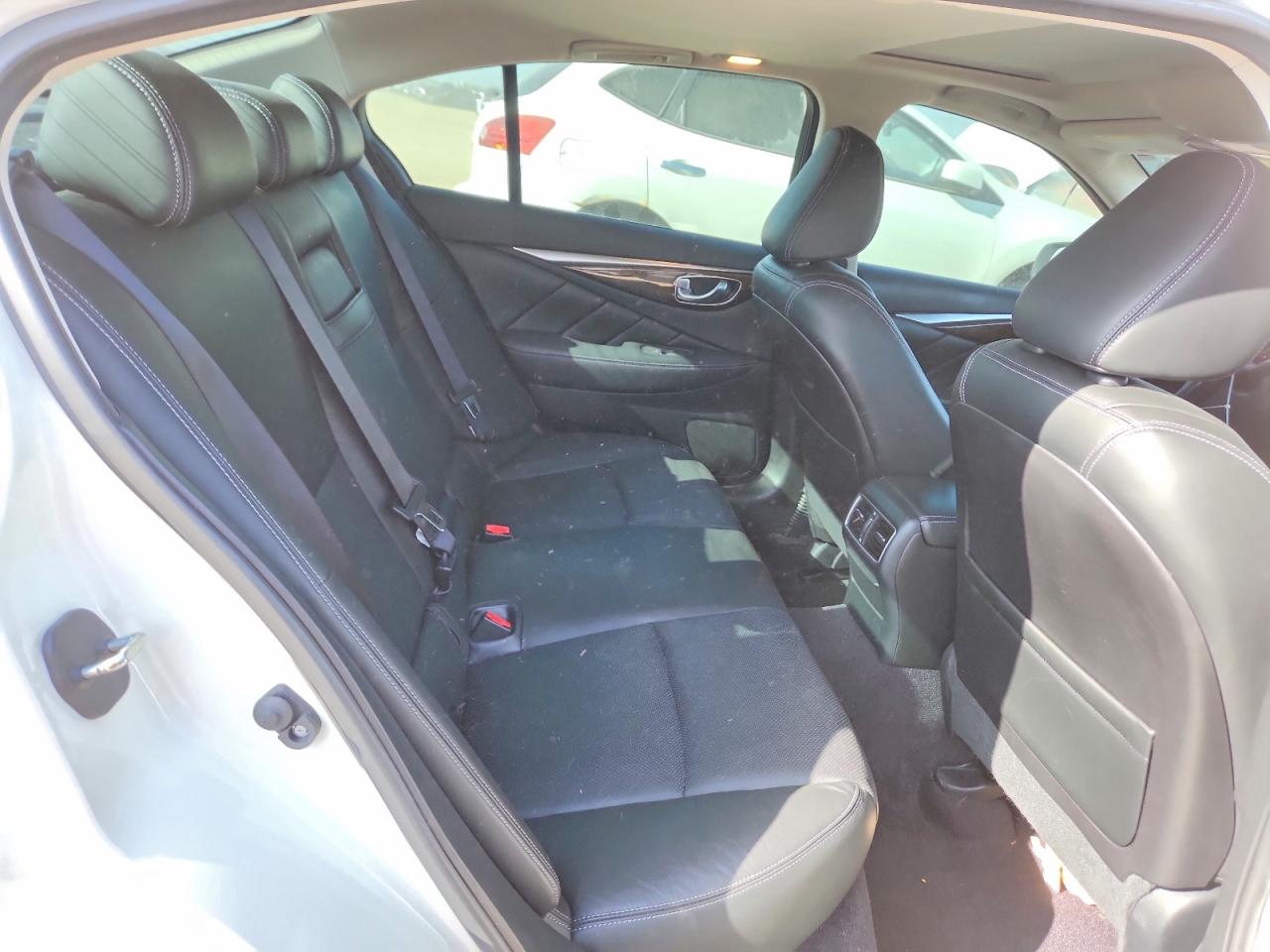 2017 INFINITI Q50