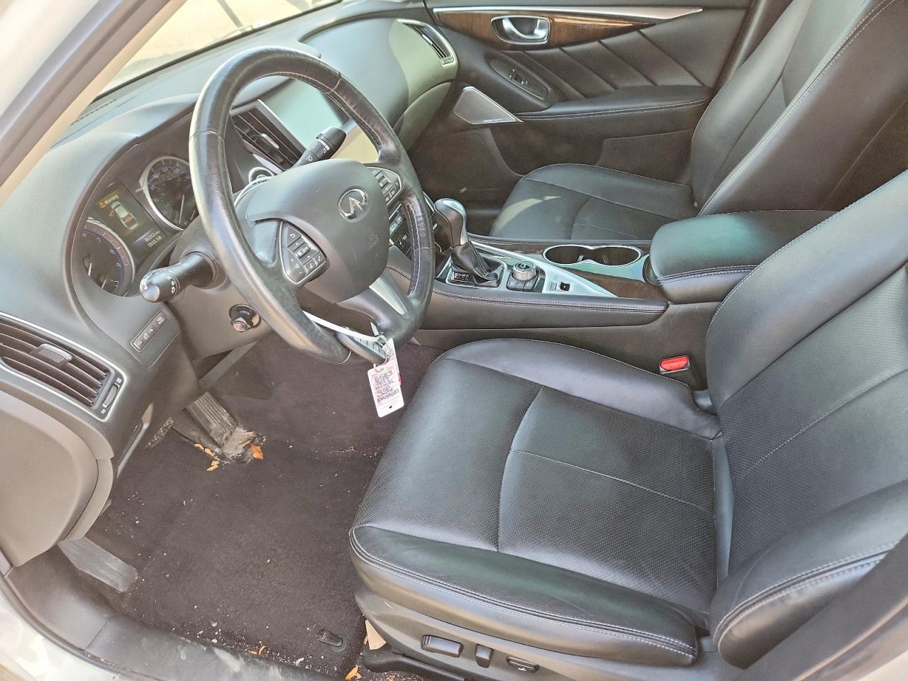 2017 INFINITI Q50