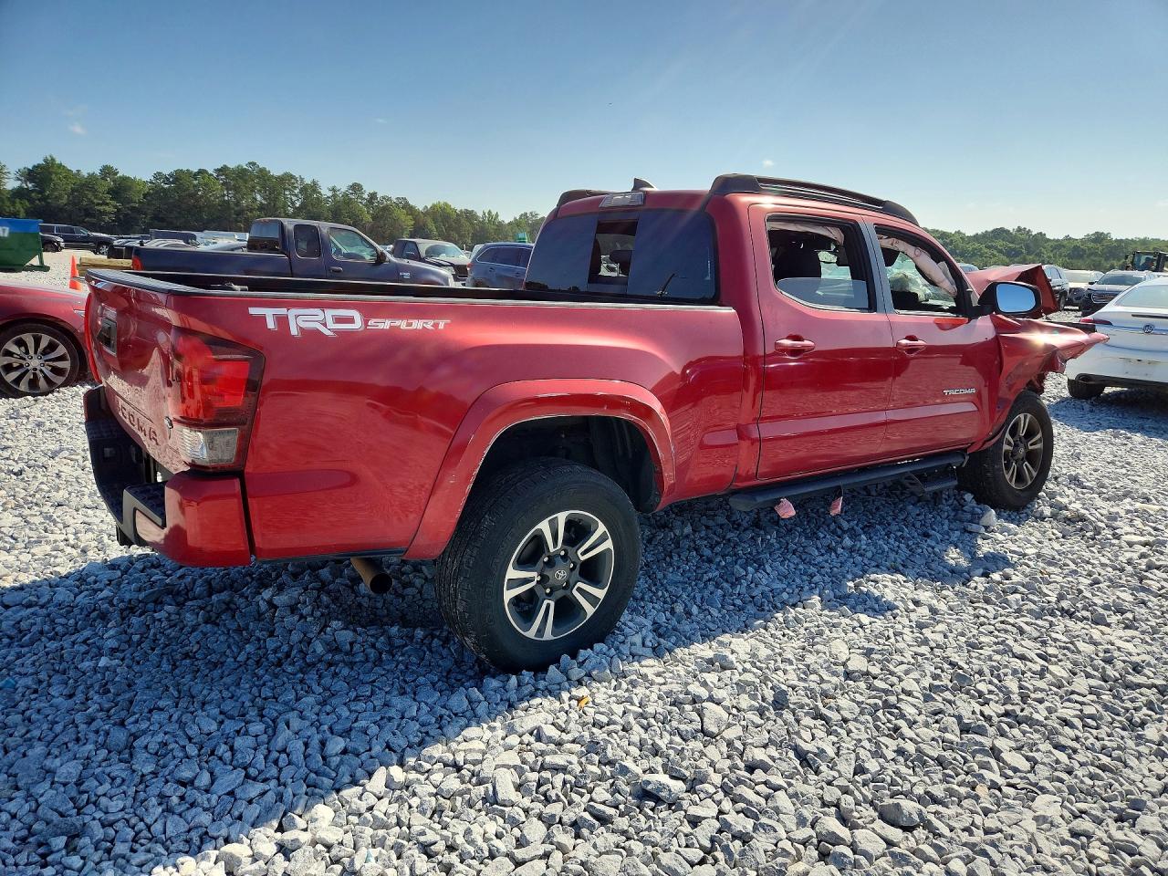 2018 TOYOTA TACOMA