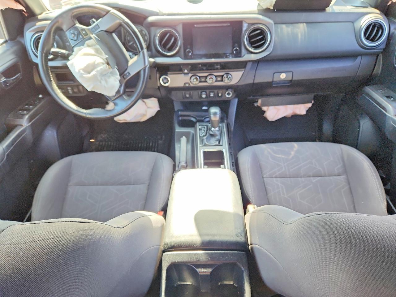2018 TOYOTA TACOMA