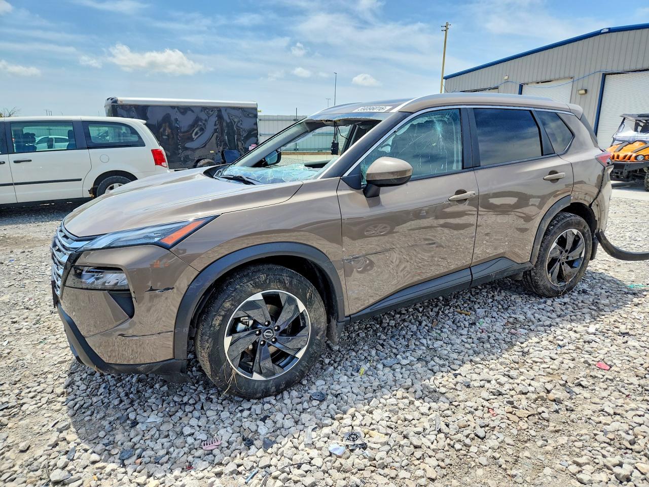 2024 NISSAN ROGUE