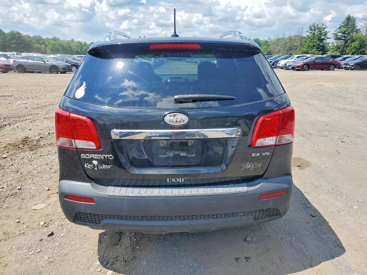 2011 KIA SORENTO