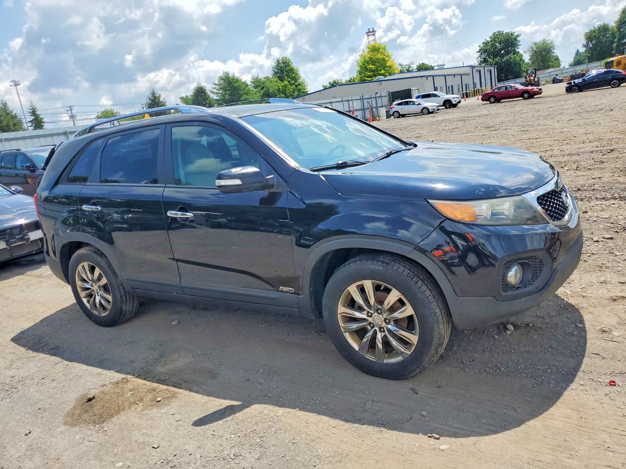 2011 KIA SORENTO