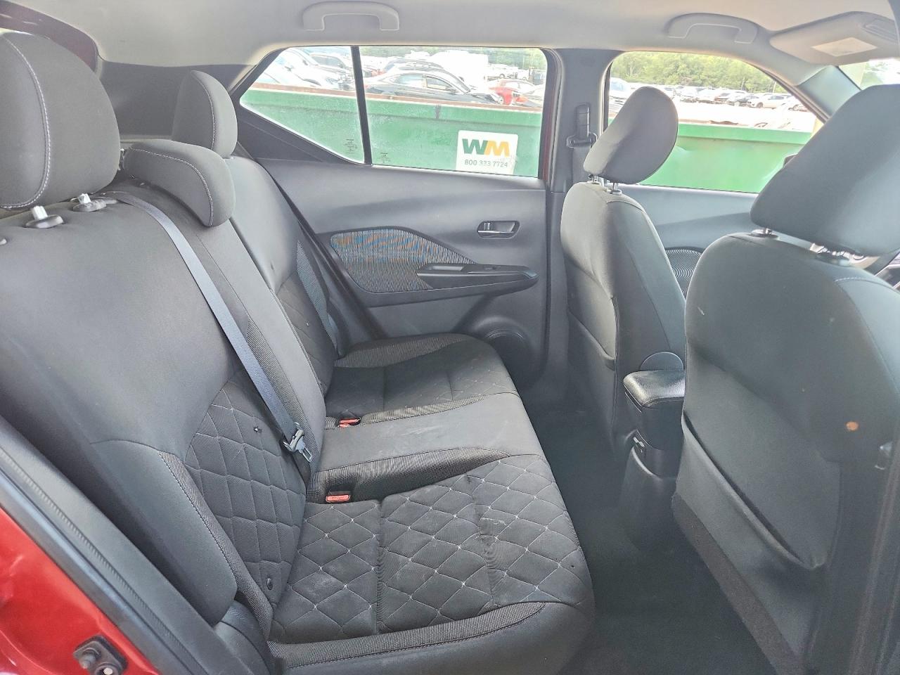 2019 NISSAN KICKS