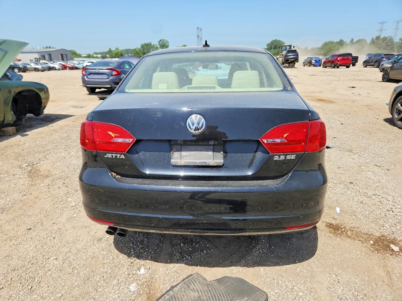 2012 VOLKSWAGEN JETTA