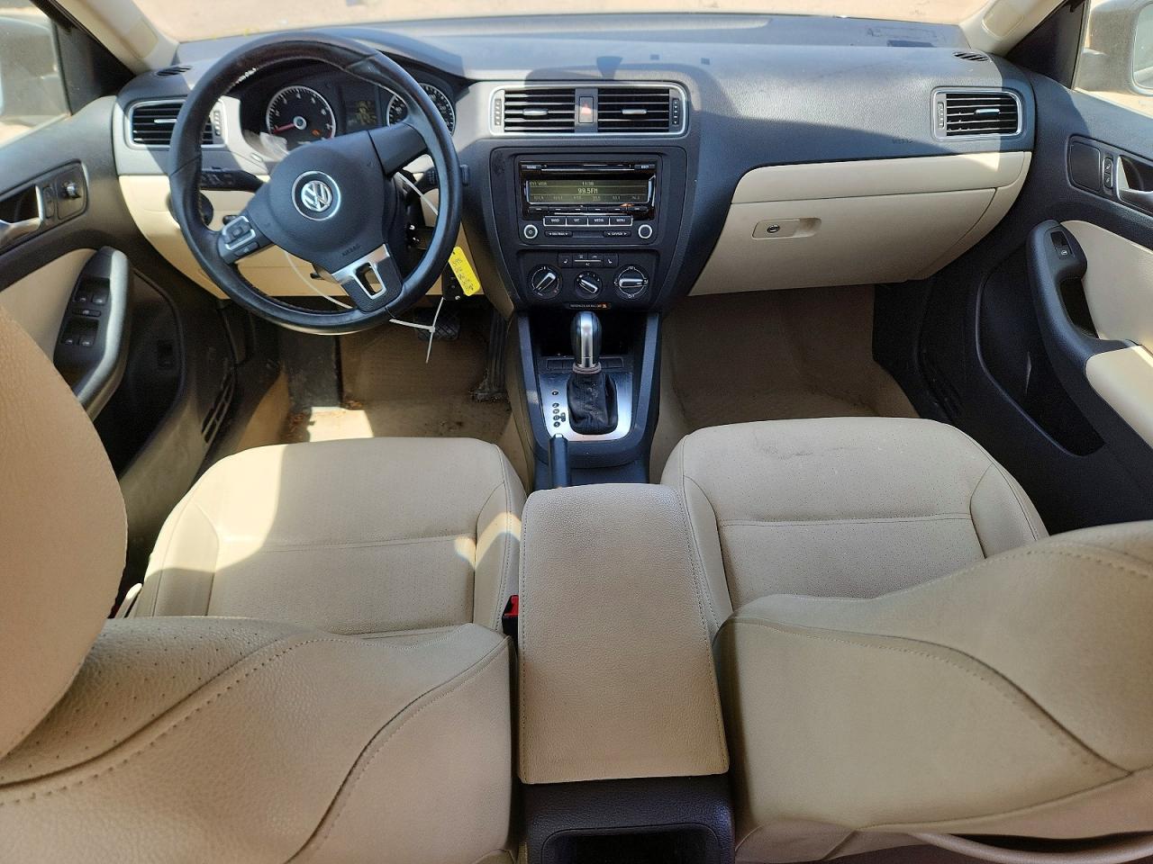 2012 VOLKSWAGEN JETTA