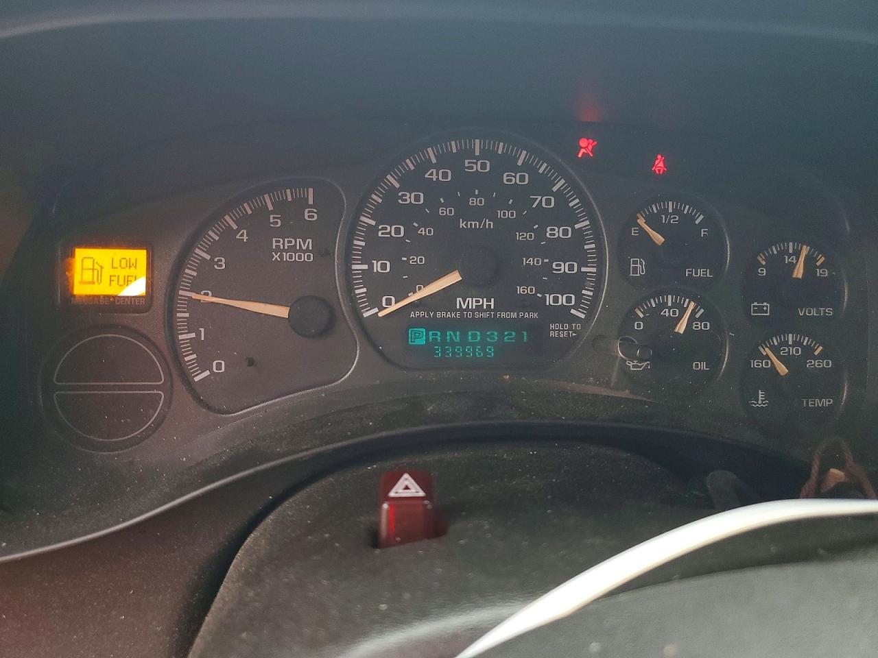 2002 CHEVROLET SILVERADO