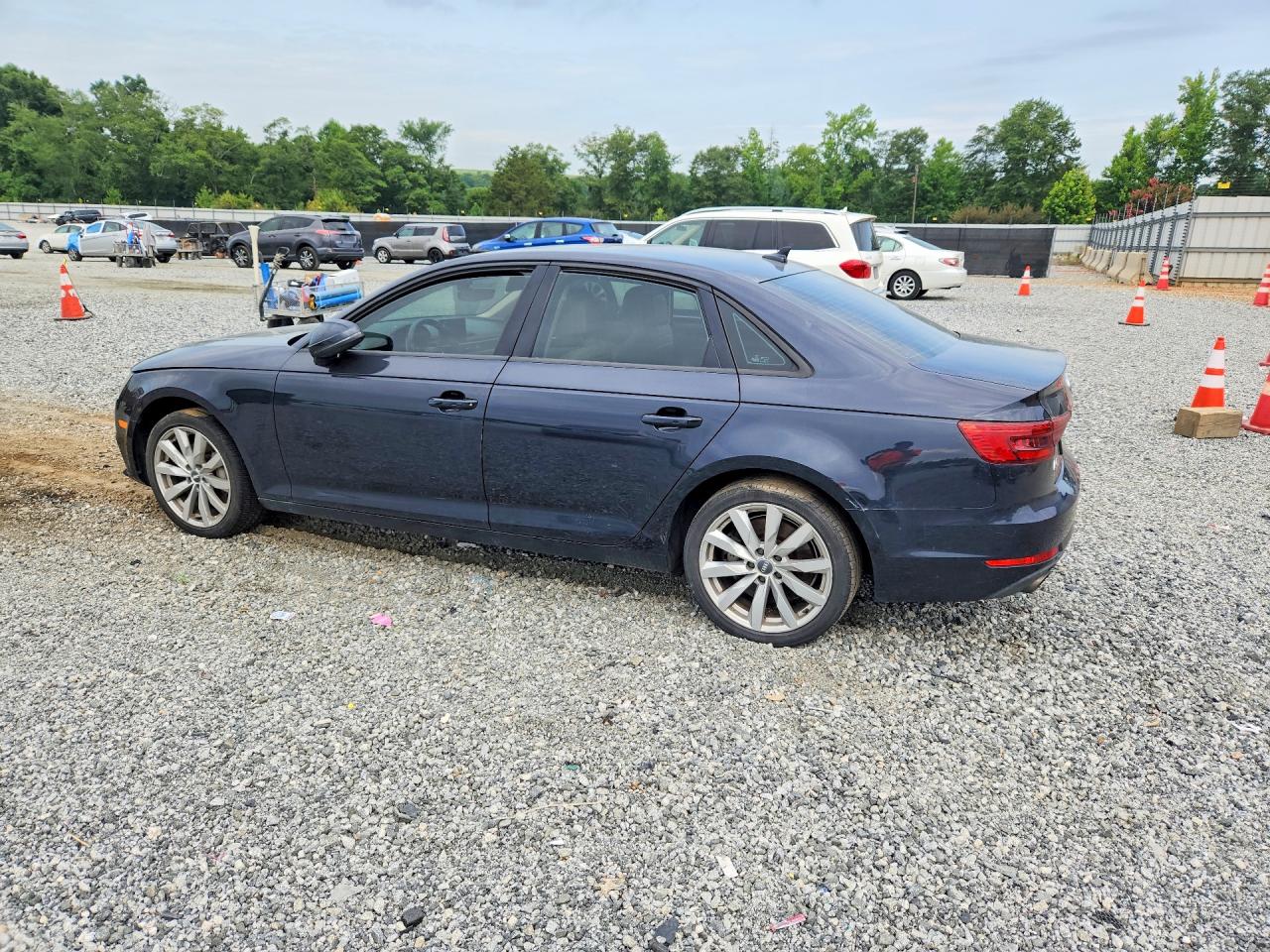 2017 AUDI A4