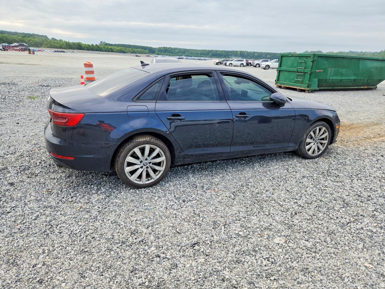 2017 AUDI A4
