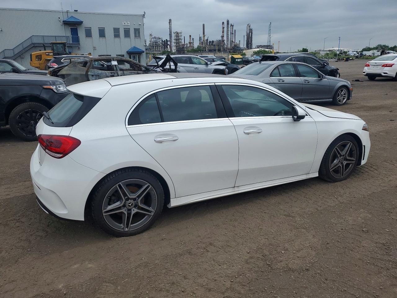 2022 MERCEDES-BENZ A-CLASS