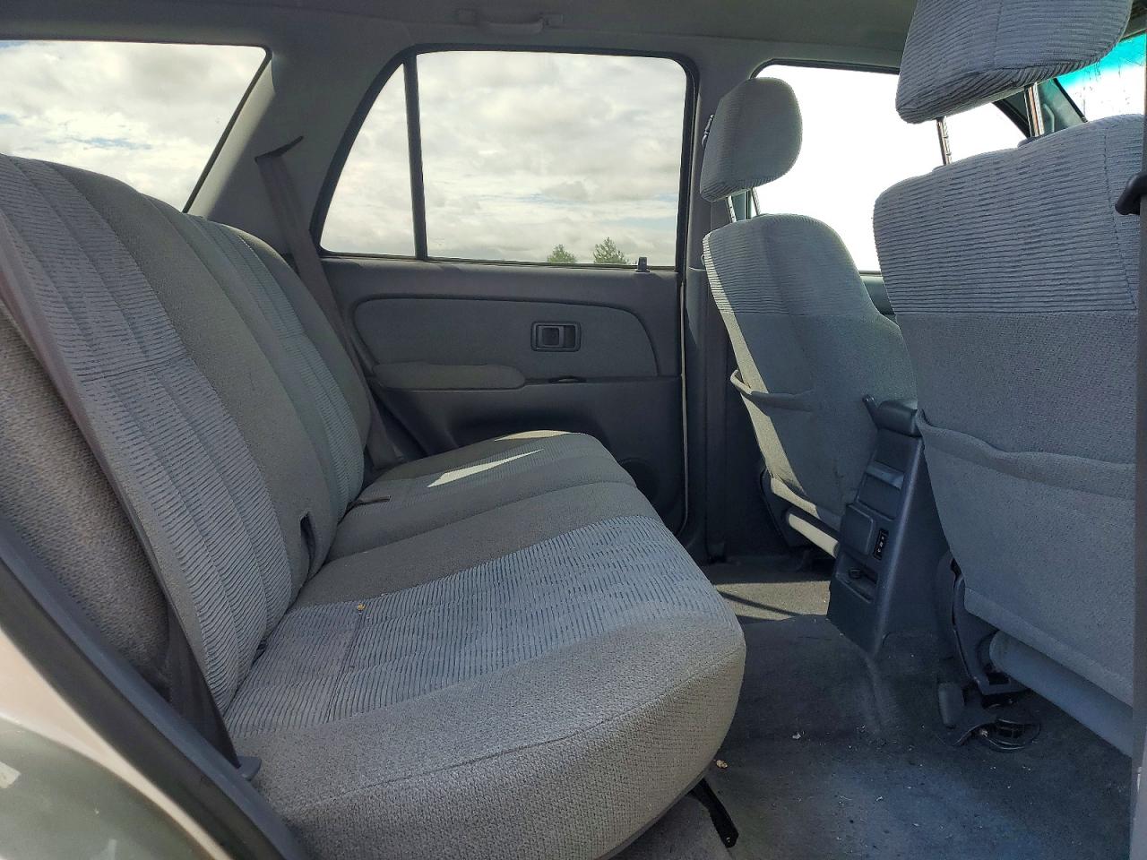 2000 TOYOTA 4RUNNER