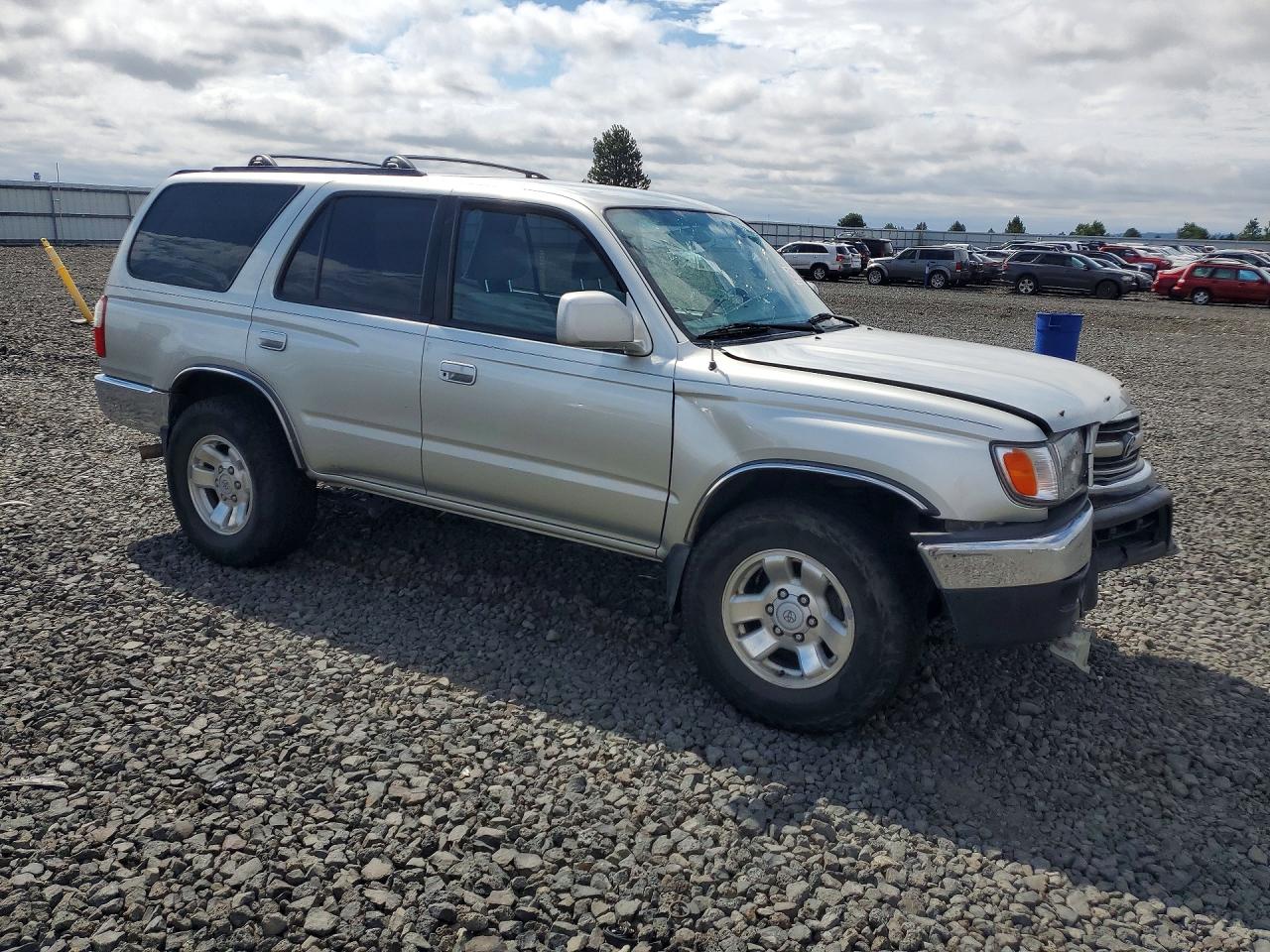 2000 TOYOTA 4RUNNER
