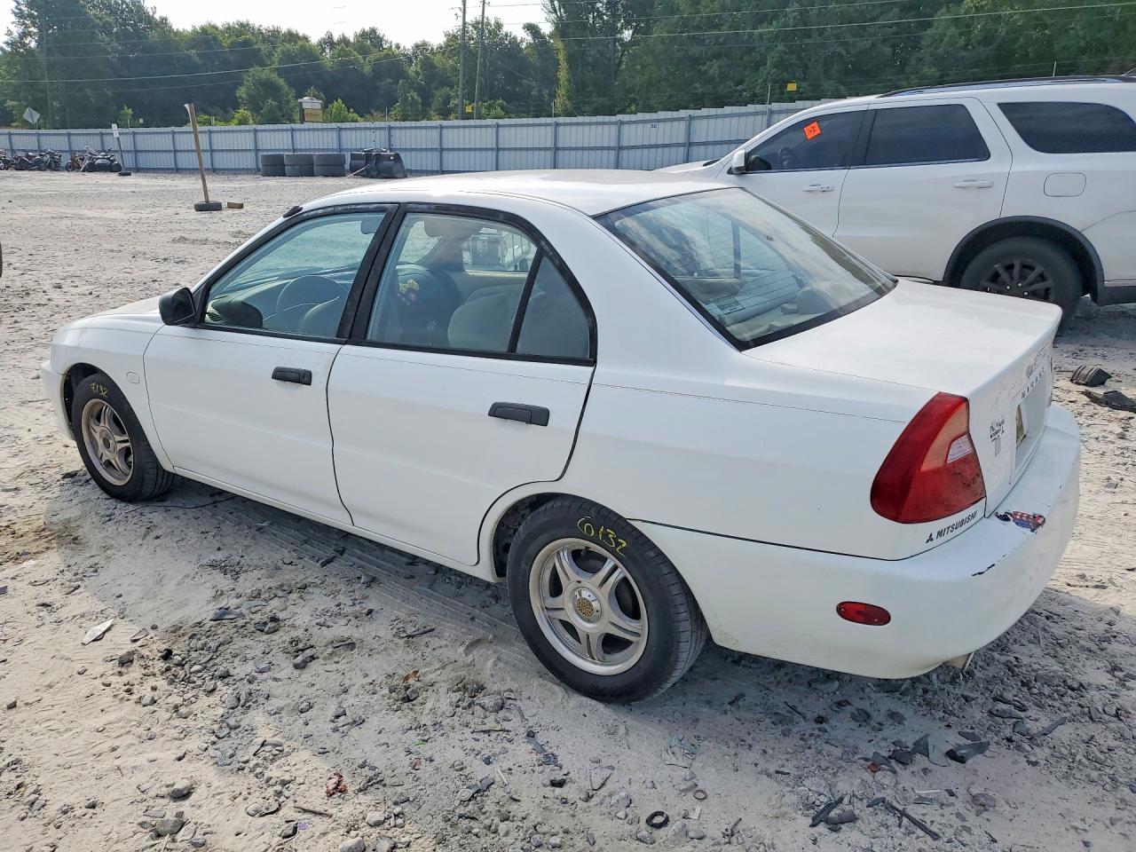 2001 MITSUBISHI MIRAGE