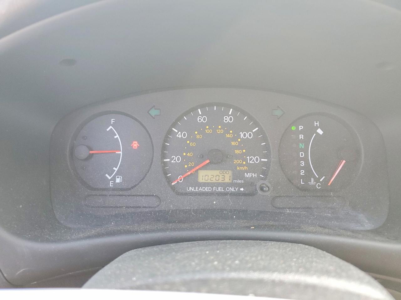 2001 MITSUBISHI MIRAGE