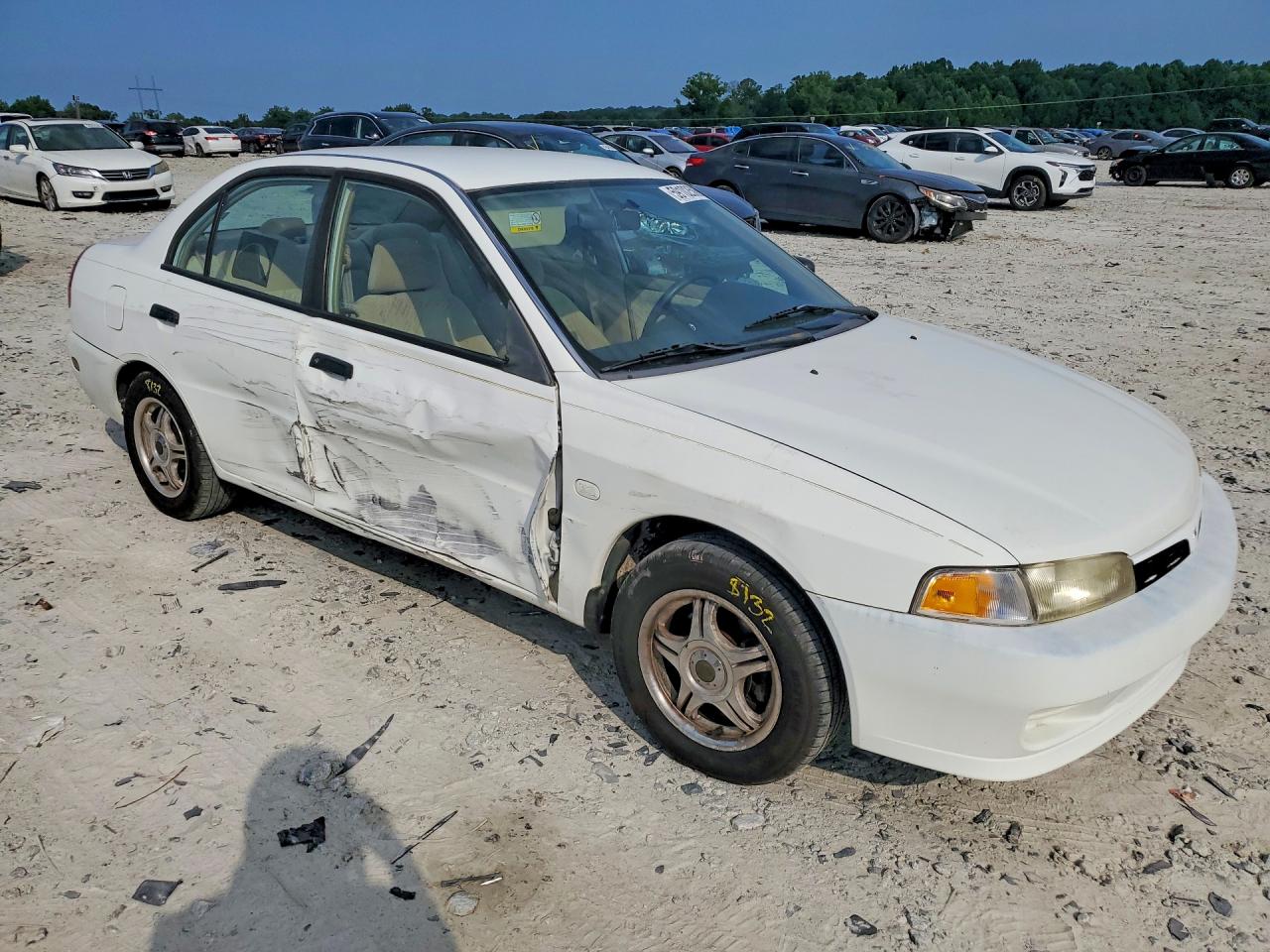 2001 MITSUBISHI MIRAGE
