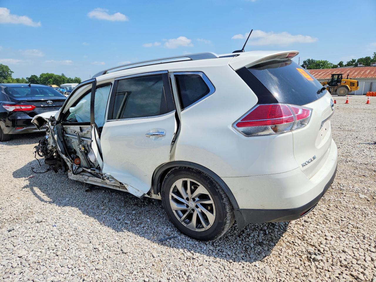 2014 NISSAN ROGUE