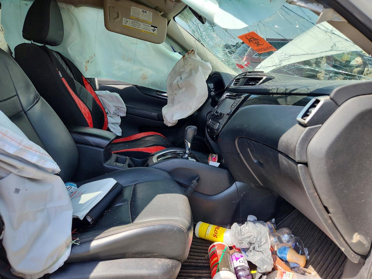 2014 NISSAN ROGUE