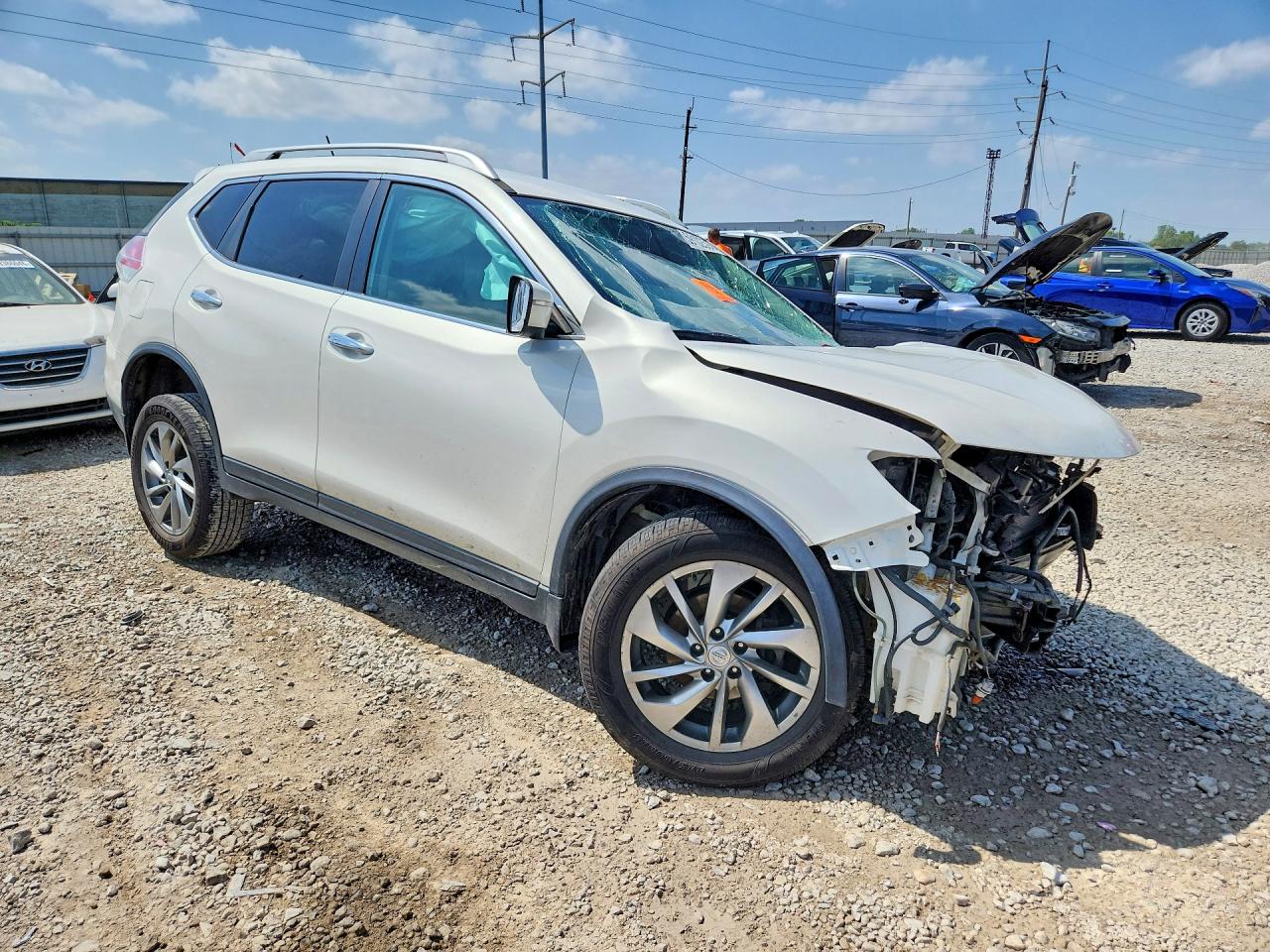 2014 NISSAN ROGUE