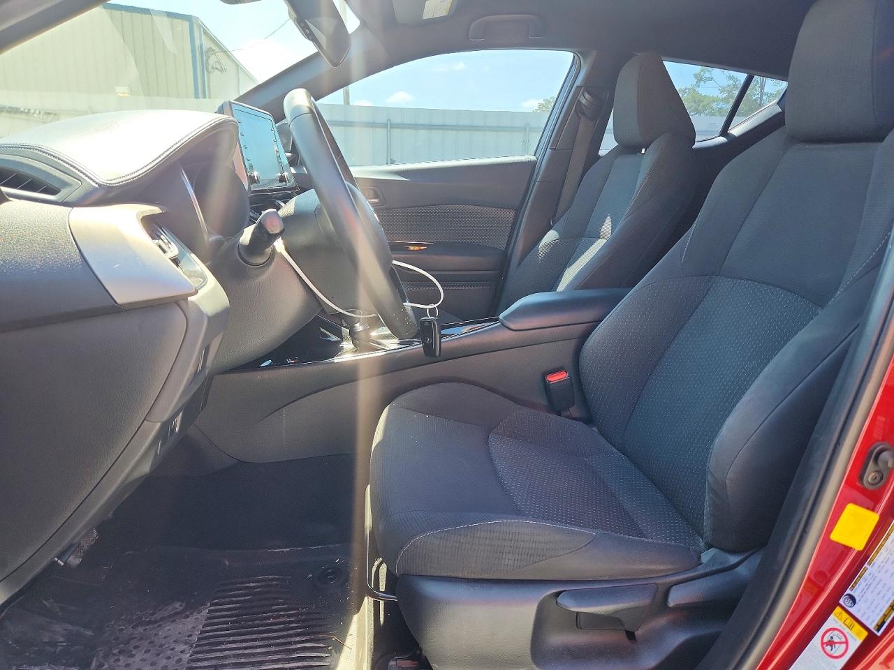 2019 TOYOTA C-HR