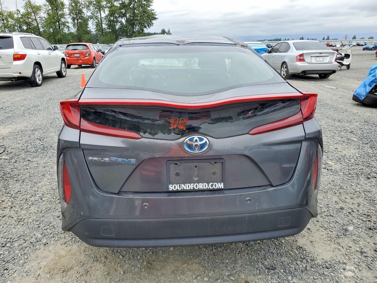 2017 TOYOTA PRIUS