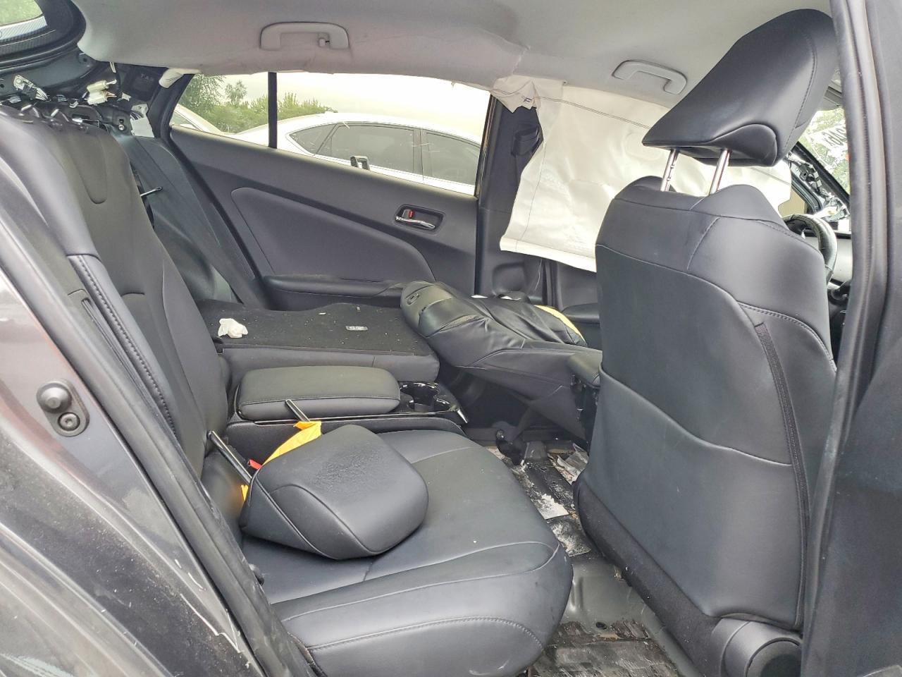 2017 TOYOTA PRIUS
